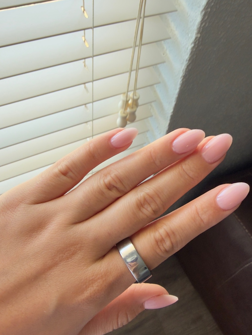 Oura Silver Smart Ring with Soft Pink Accents